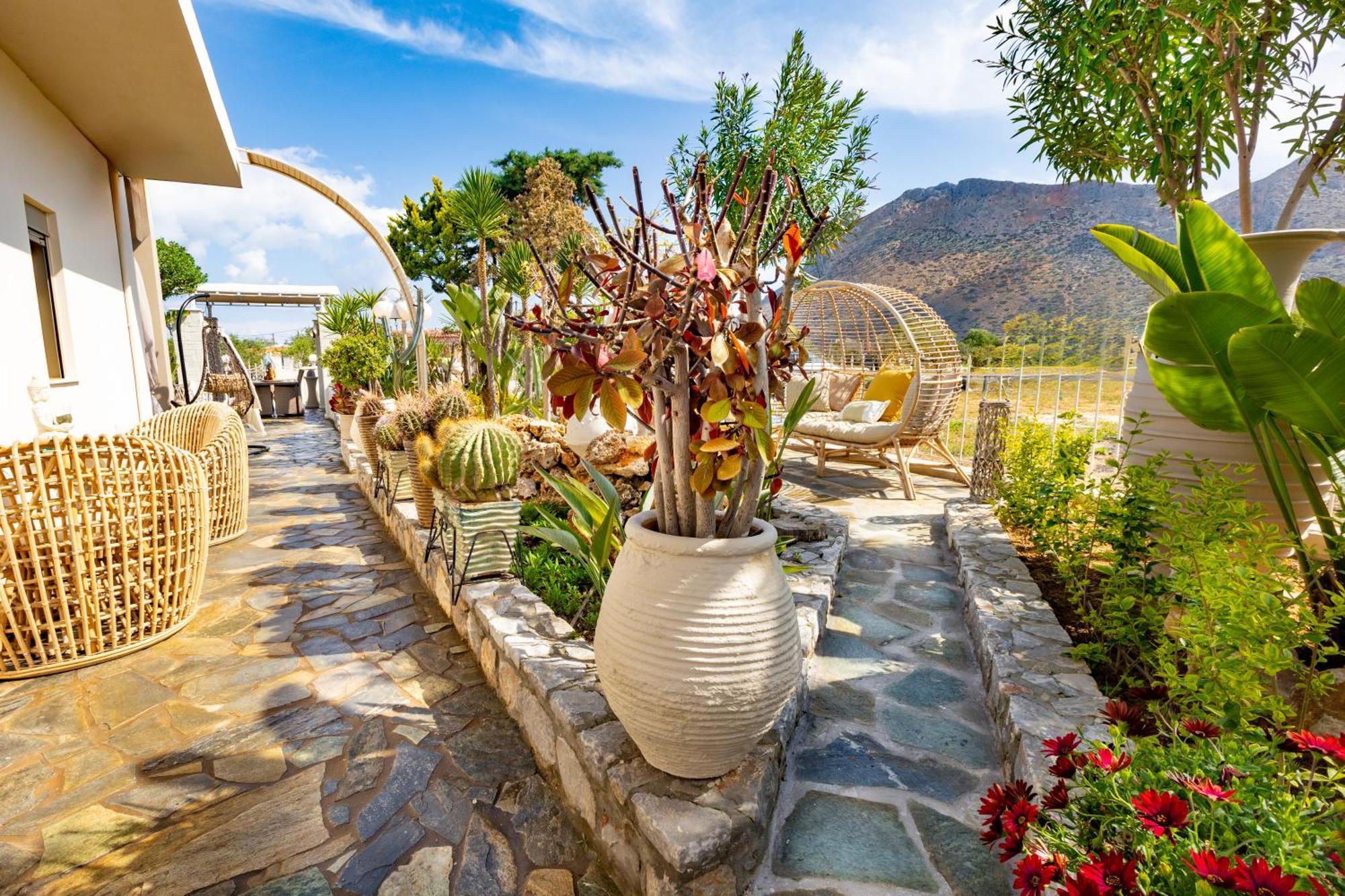 Renas Secret Garden House Ferienhaus Chania (Crete)