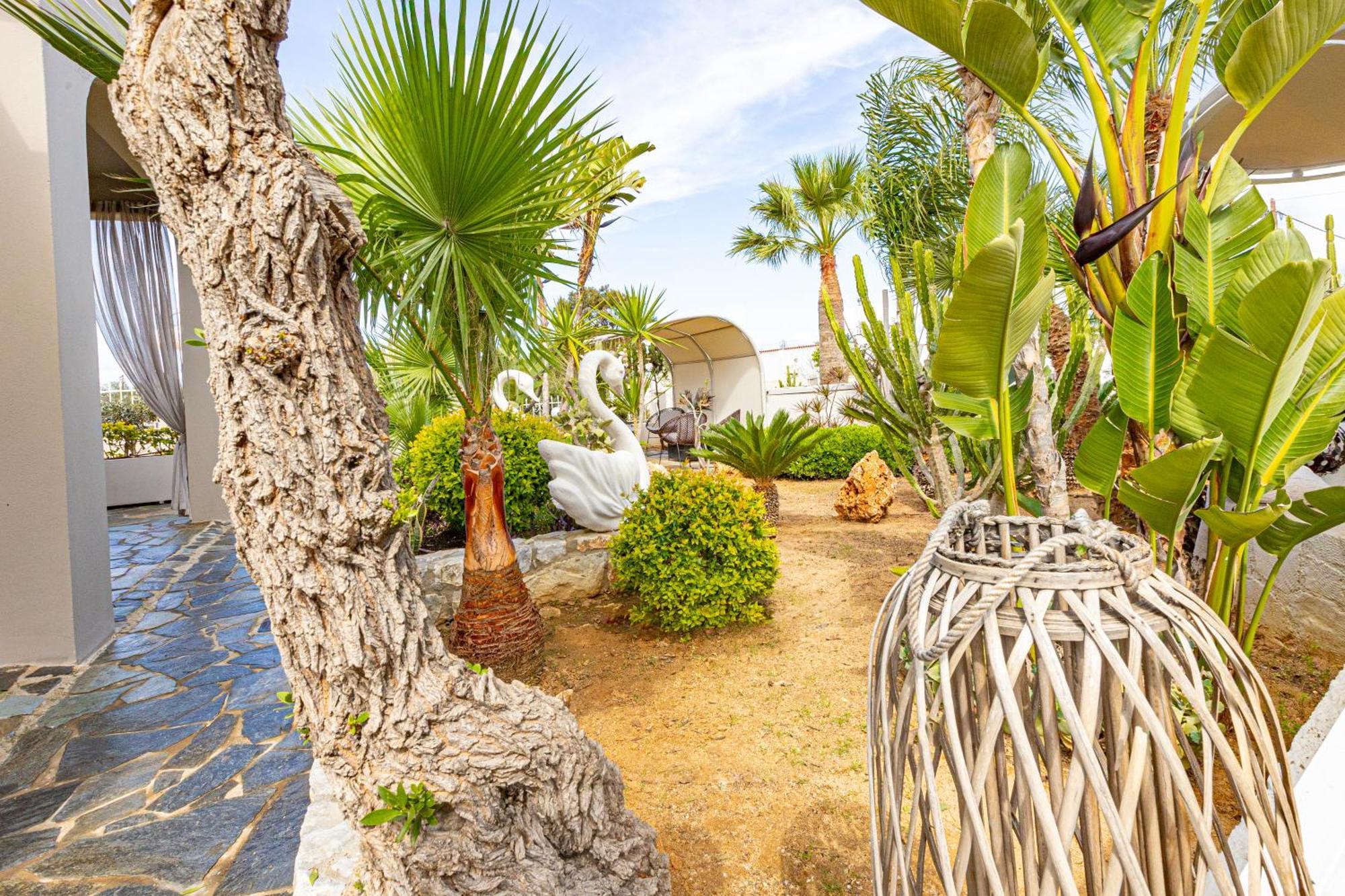 Renas Secret Garden House Vakantiehuis *